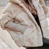 Ava - Elegant Down Jacket