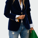 Jacket in a Luxurious Line