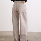Low Rise Roomy Jeans in Pebble