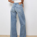 Low Rise Parallel Jeans In Bright Blue Used