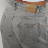 Low Rise Roomy Jeans in Bleach Grey