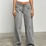 Low Rise Roomy Jeans in Bleach Grey