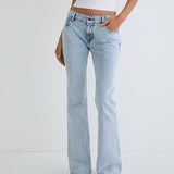 Rigid Low Rise Flare Jeans in 80s Light Wash