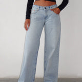 Roomy Extra Wide Low Rise Jeans in Extreme Light Blue Wash